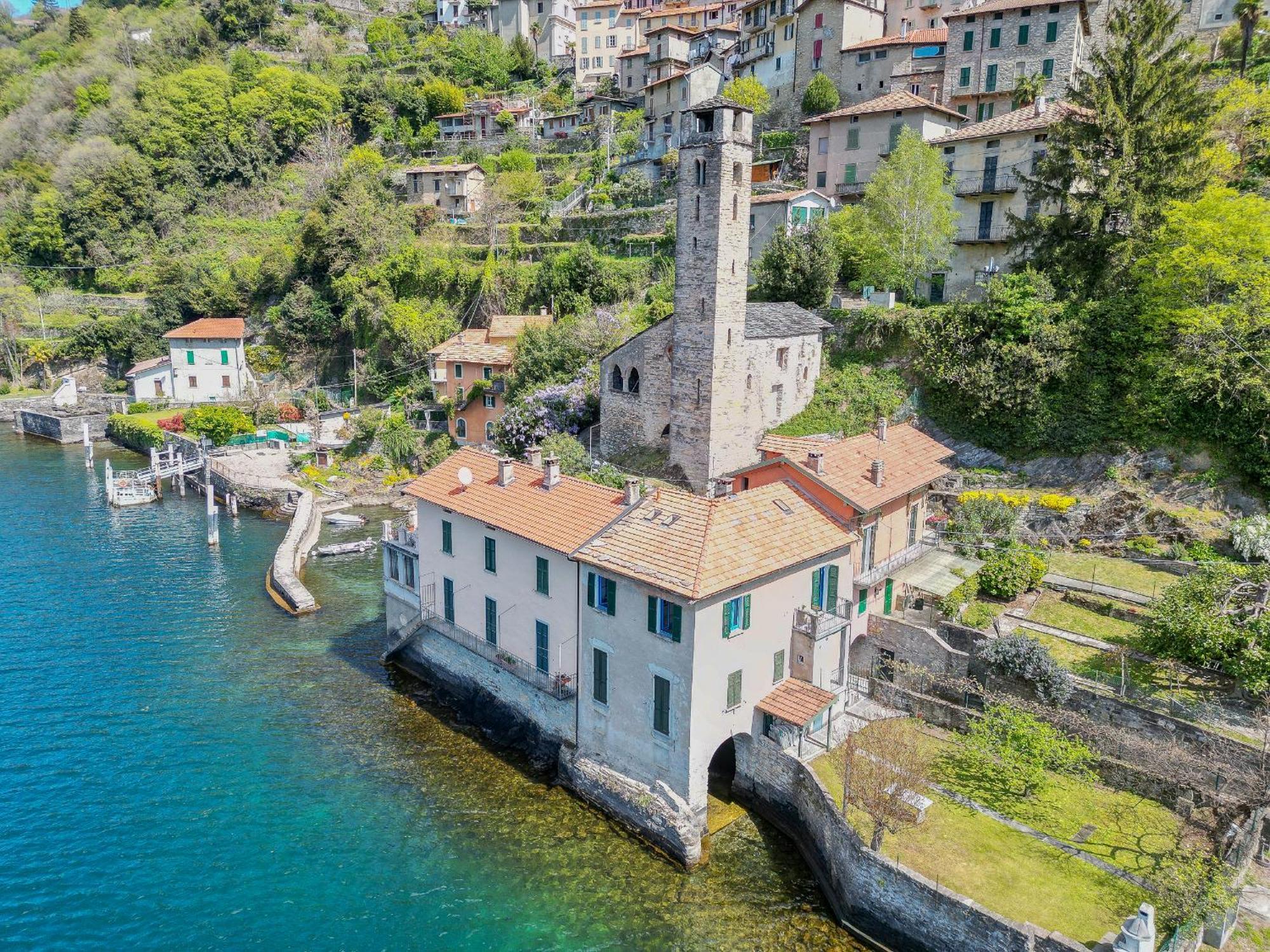 Deriva Apartment On Careno'S Beach By Rent All Como Nesso Extérieur photo
