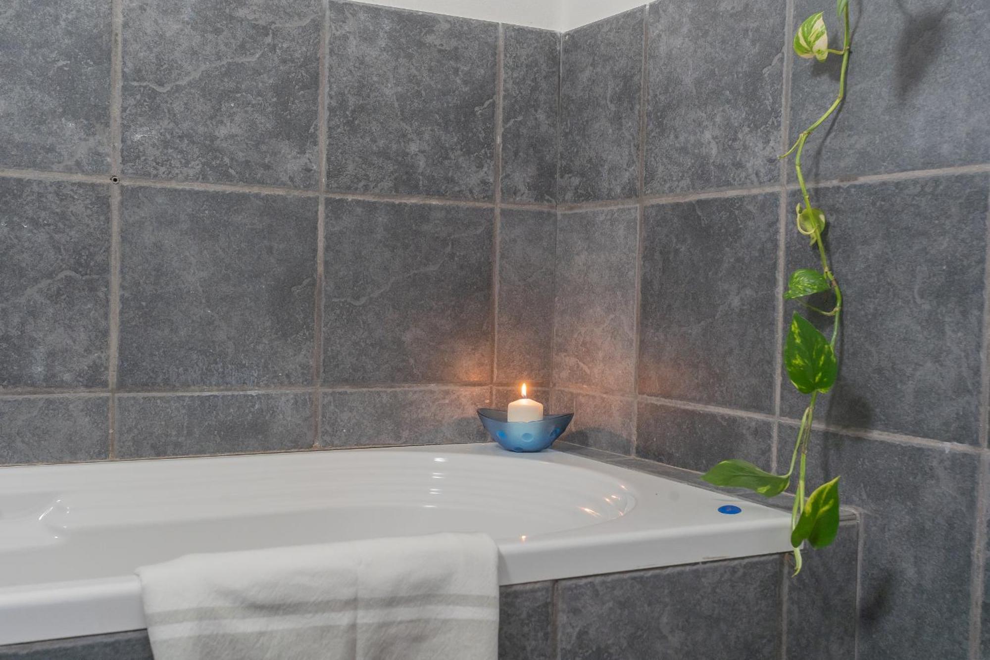 Deriva Apartment On Careno'S Beach By Rent All Como Nesso Extérieur photo